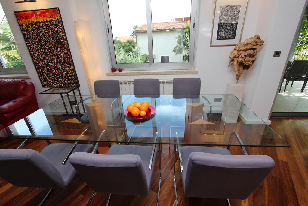 Apartment Lycia ロヴィニ 部屋 写真